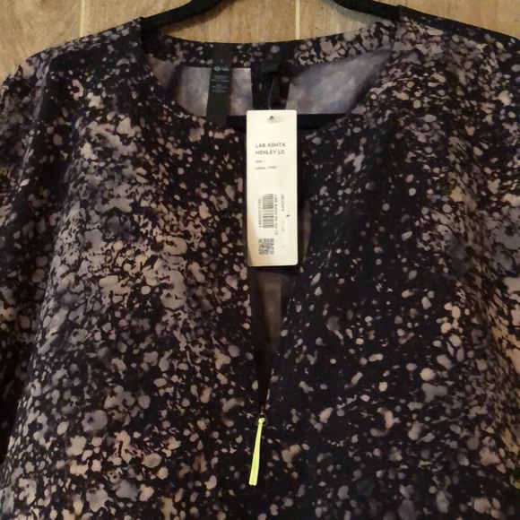 Lululemon lab Ashta Henley Shirt - Picture 2 of 6